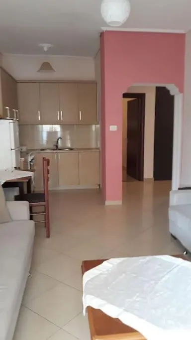 Beach View Apartment In Center Saranda