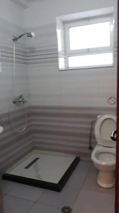 Beach View Apartment In Center Saranda